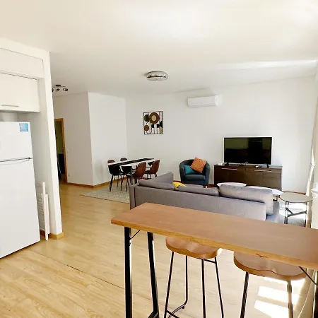 Liberty 140 Deluxe Apartamento